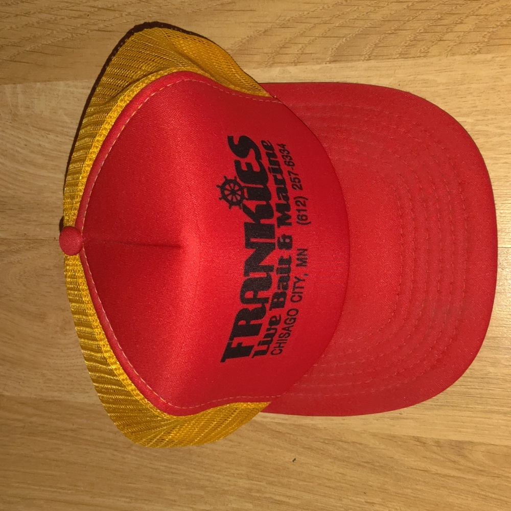 Vtg Frankies Live Bait & Marine Embroidered Trucker Mesh Snapback Hat Cap